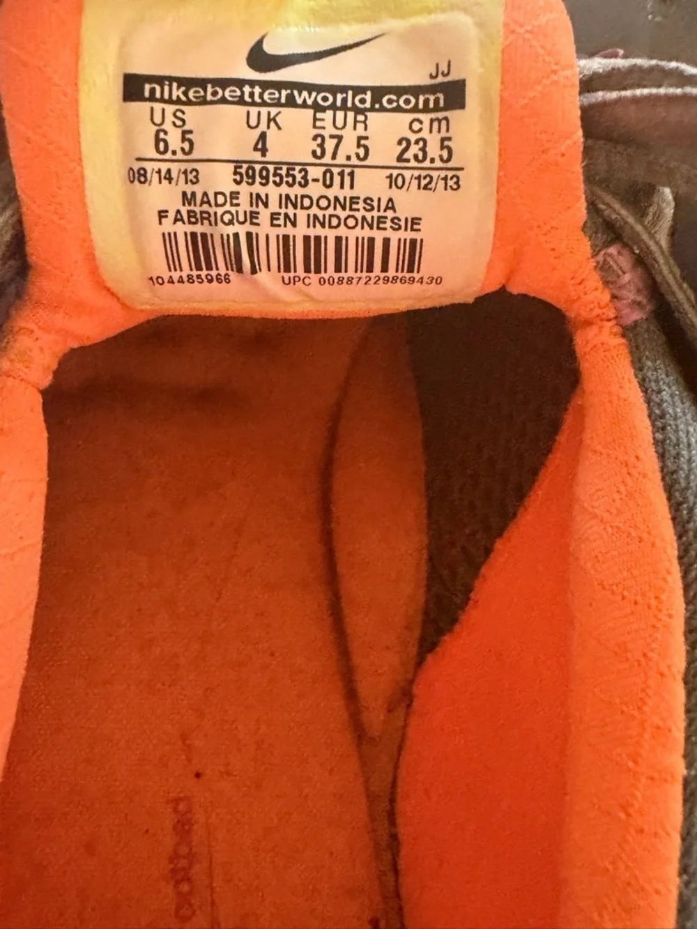 Nike Women’s Training Sneakers Gray Orange Pink Size 6.5 Athletic Gym Shoes